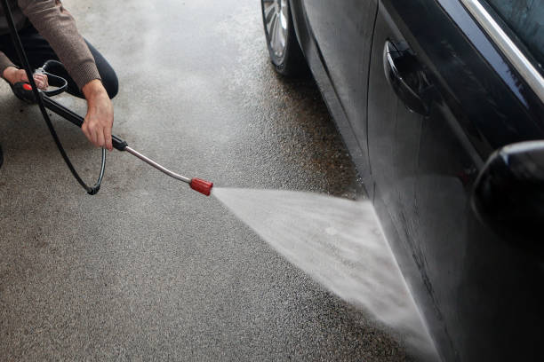 Best Roof Pressure Washing  in Chaska, MN